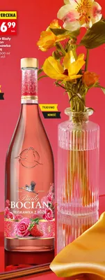 Likier Biały Bocian Truskawka z różą promocja w Biedronka