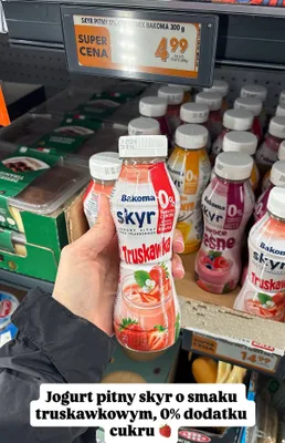 Jogurt pitny Skyr 0% cukru owoce leśne Bakoma promocja w Biedronka