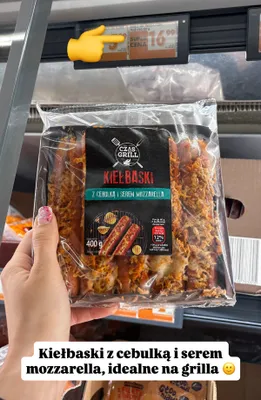 Kiełbaski z cebulką i serem mozzarella Czas na Grill promocja w Biedronka