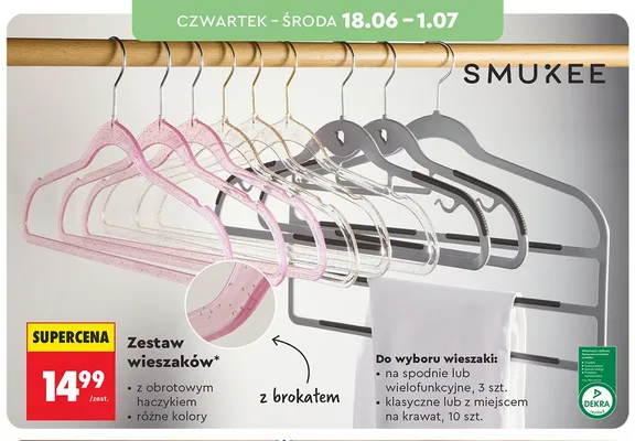 Zestaw wieszaków z miejscem na krawat Smukee promocja w Biedronka