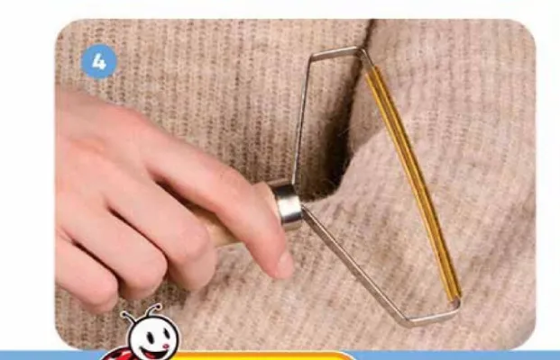 Akcesoria do czyszczenia tkanin maszynka do usuwania zmechaceń i czyszczenia tapicerki promocja w Biedronka