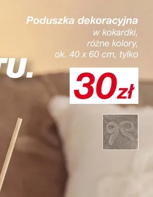 Poduszka dekoracyjna w kokardki 40x60 cm promocja w KiK