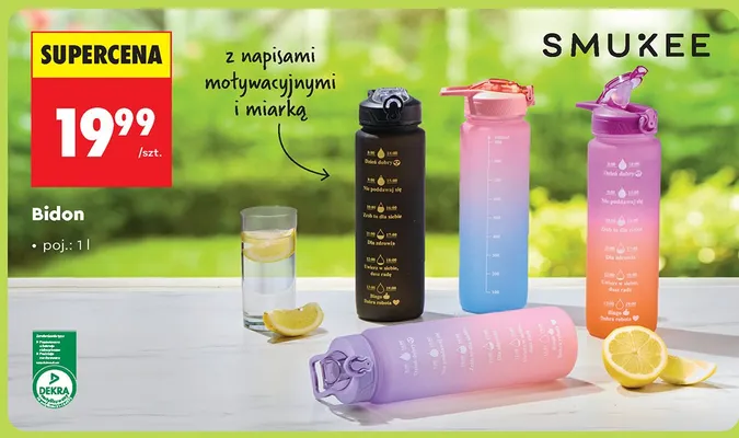 Bidon Smukee z napisami motywacyjnymi i miarką 1l promocja w Biedronka