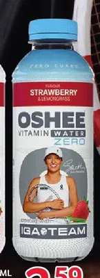 Napój Oshee Vitamin Water Zero Strawberry & Lemongrass promocja w Selgros