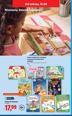 Książeczka kreatywna Migoczący świat naklejek Przebieranki promocja w Lidl