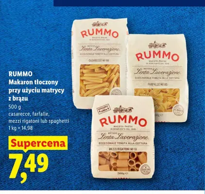 Makaron tłoczony przy użyciu matrycy z brązu mezzi rigatoni Rummo promocja w Lidl