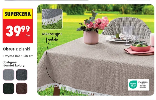 Obrus z pianki z dekoracyjnymi frędzlami 180x130cm promocja w Biedronka