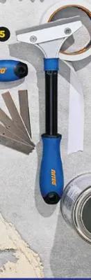 Akcesoria malarsko-remontowe - skrobak do tapet w zestawie 6 ostrzy promocja w Biedronka