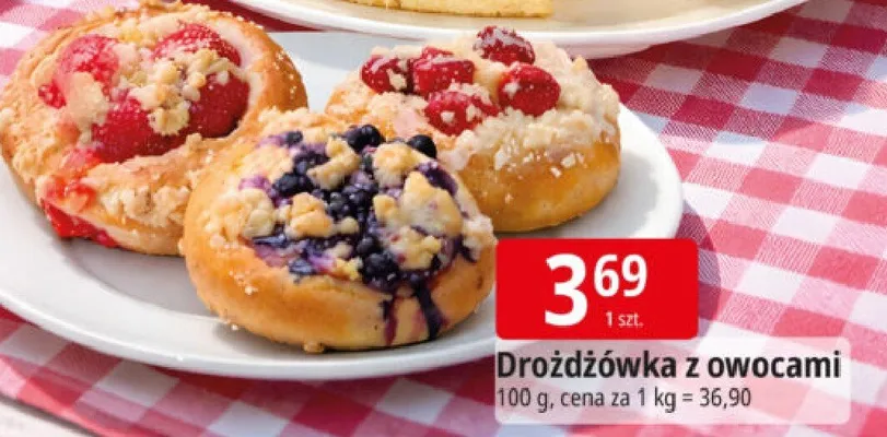 Drożdżówka z owocami promocja w Leclerc