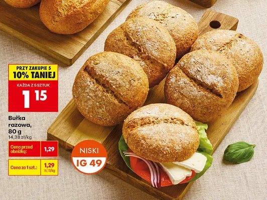 Bułka razowa 80g promocja w Biedronka