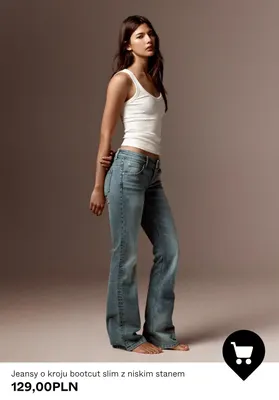 Jeansy o kroju bootcut slim z niskim stanem promocja w Bershka