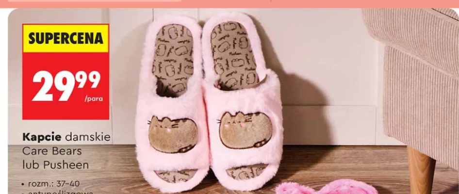 Kapcie damskie Pusheen promocja w Biedronka