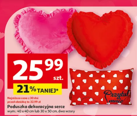 Poduszka dekoracyjna serce promocja w Auchan