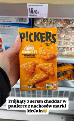 Trójkąty z serem cheddar w panierce Pickers nacho cheese triangles promocja w Intermarche