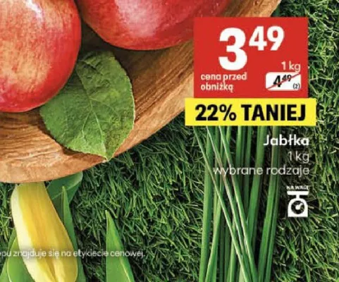 Jabłka wybrane rodzaje promocja w Delikatesy Centrum
