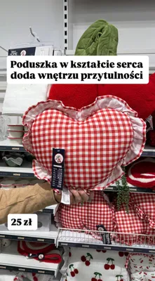 Poduszka dekoracyjna w kształcie serca w kratę czerwono-białą Pepco Home promocja w Pepco