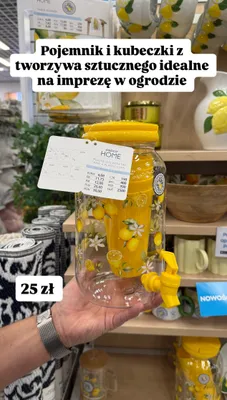 Pojemnik z kranem i kubeczkami z tworzywa sztucznego promocja w Pepco