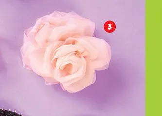 Spinka z różą lub kwiatkiem promocja w Biedronka