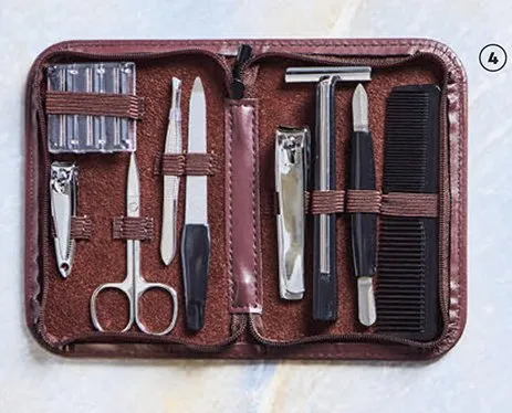 Zestaw podróżny w etui 9-elementowy The Barb Xpert promocja w Biedronka