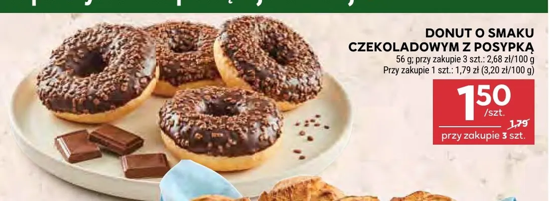 Donut o smaku czekoladowym z posypką promocja w Stokrotka
