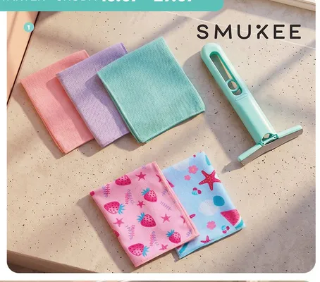 Zestaw minimop z 5 ściereczkami z mikrofibry Smukee promocja w Biedronka