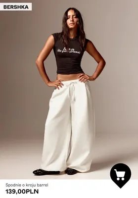 Spodnie o kroju barrel Bershka promocja w Bershka