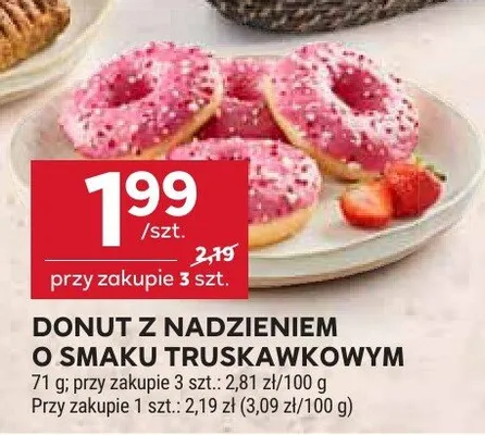 Donut z nadzieniem o smaku truskawkowym promocja w Stokrotka
