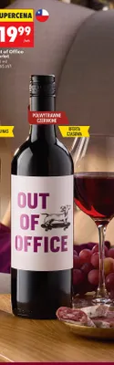 Wino czerwone Out of Office Merlot promocja w Biedronka