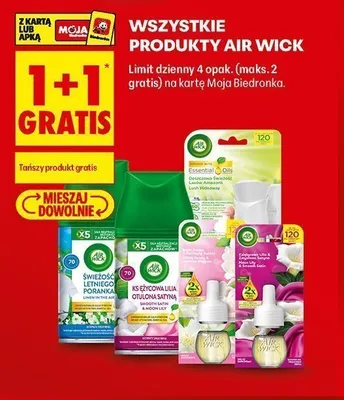 Odświeżacz powietrza w sprayu Air Wick Księżycowa Lilia i Otulona Satyna promocja w Biedronka
