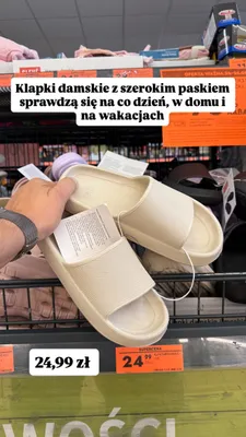 Klapki damskie z szerokim paskiem promocja w Biedronka