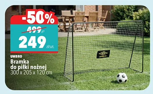 Bramka do piłki nożnej UMBRO 300x205x120cm promocja w Biedronka