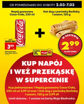 Zestaw: napój gazowany Coca-Cola + hot dog z parówką Berlinką i sosem promocja w Biedronka