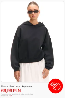 Czarna bluza boxy z kapturem Cropp promocja w Cropp