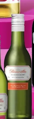 Wino Beauvillon White Medium Dry promocja w Żabka