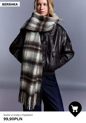 Szalik w kratę z frędzlami Bershka promocja w Bershka
