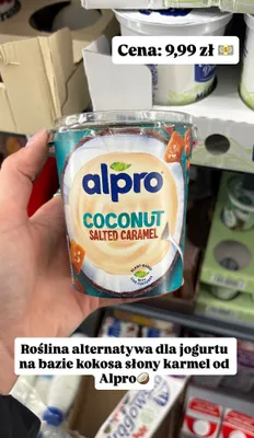 Roślinny jogurt kokosowy, smak słonego karmelu promocja w Biedronka