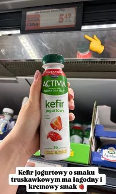 Kefir jogurtowy truskawkowy promocja w Biedronka